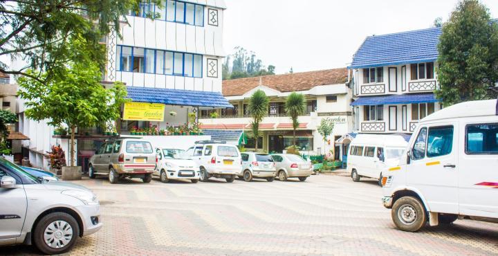Hotel Nahar Nilgiris Ooty Bagian luar foto