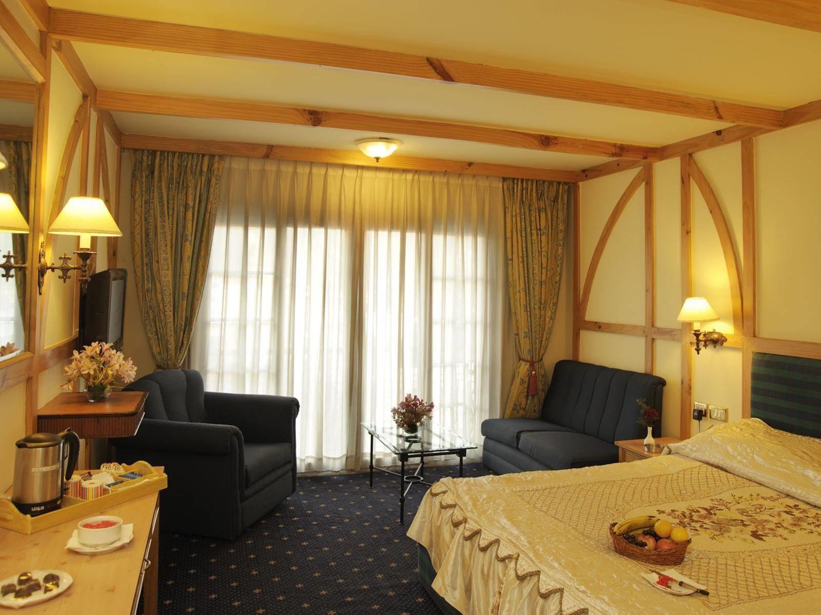 Hotel Nahar Nilgiris Ooty Bagian luar foto